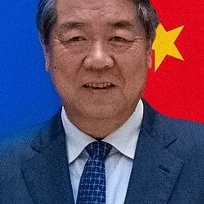 He Lifeng